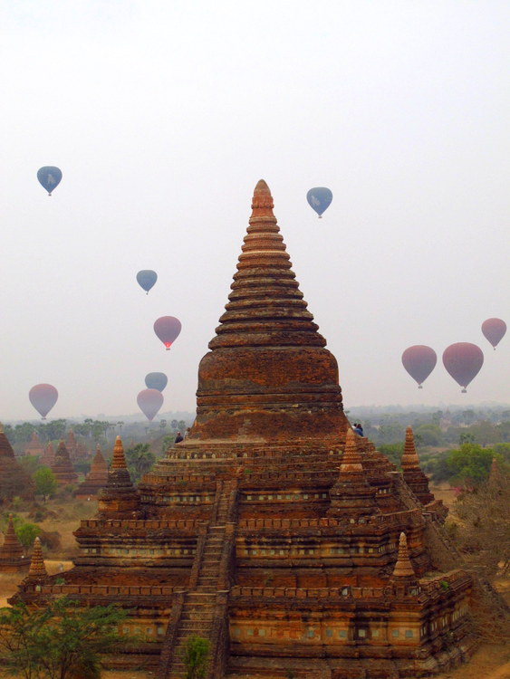 Hot air balloons at dawn in Bagan, Myanmar