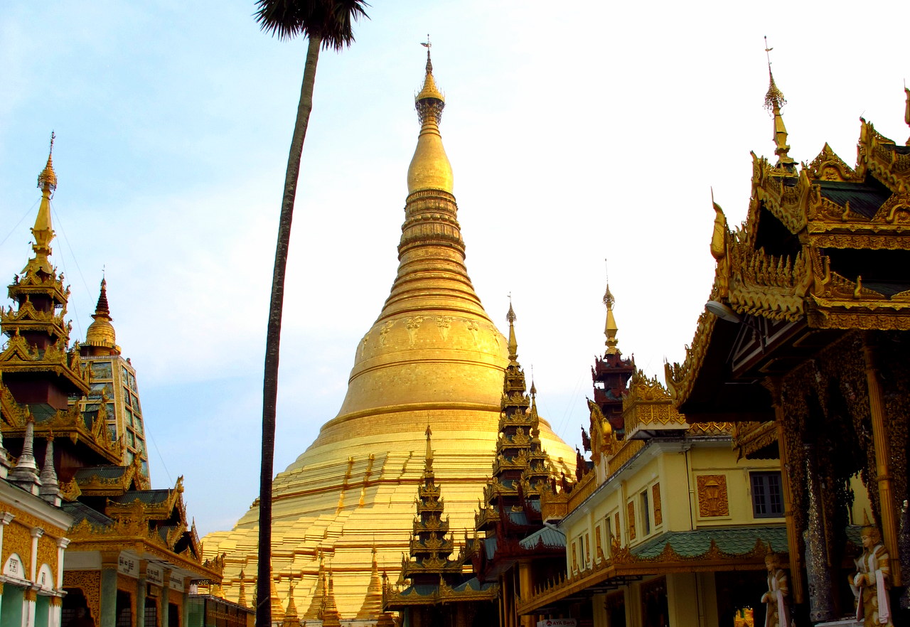 Schwedagon, Yangon Header
